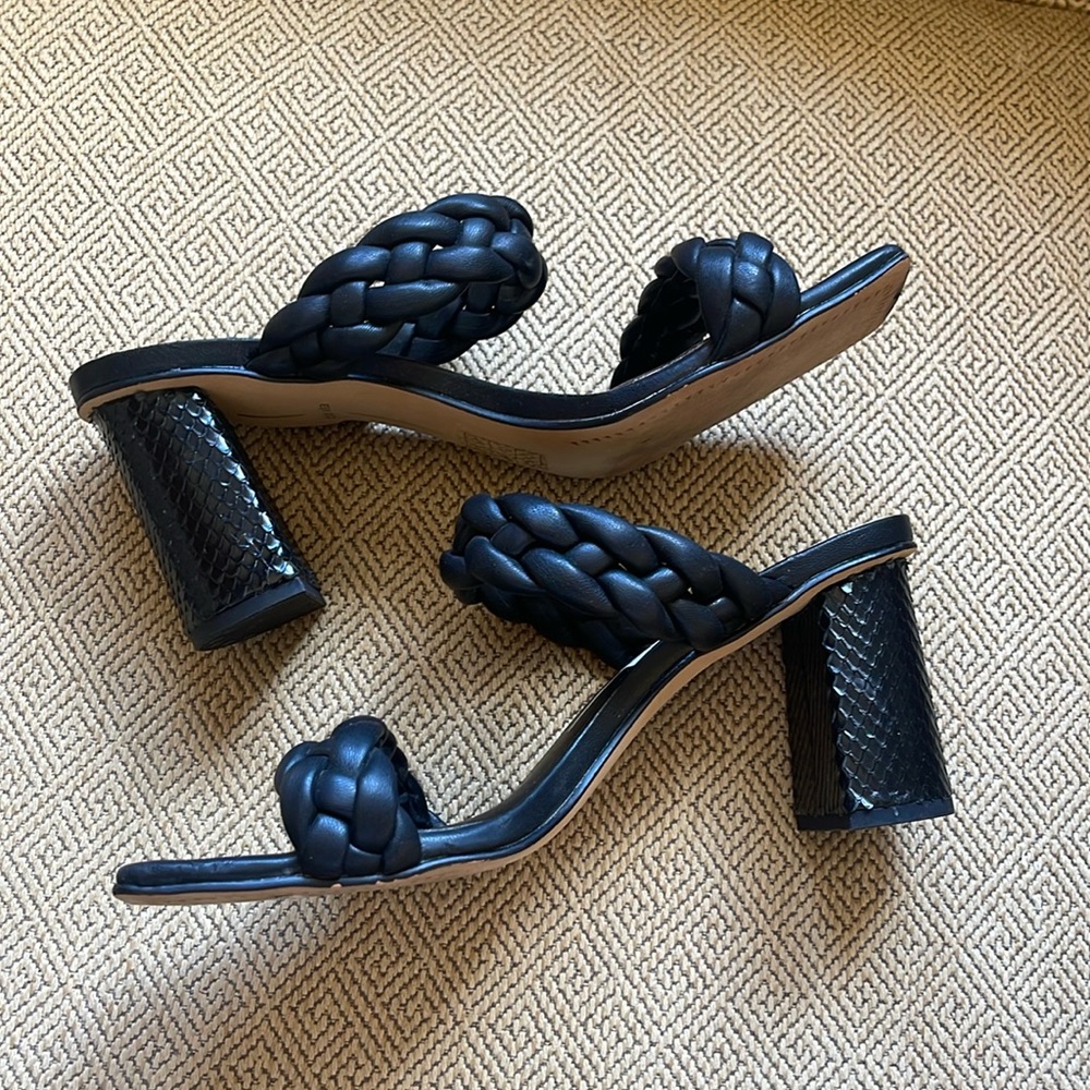 Dolce Vita Black Paily Sandals, 9